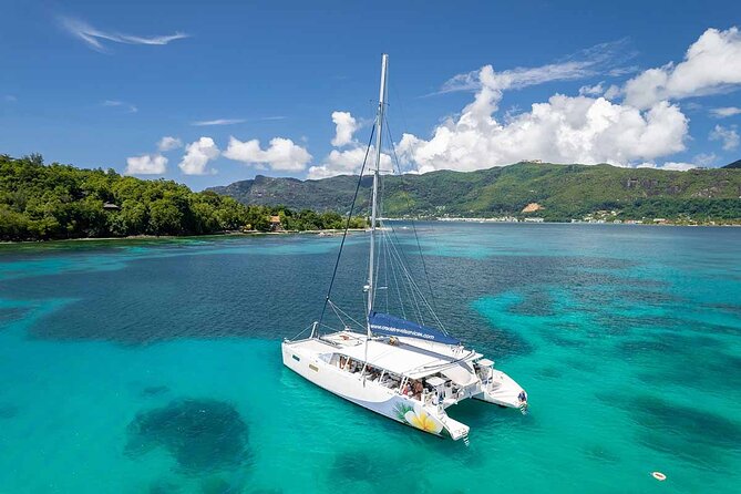 Sainte Anne Marine Park and Moyenne Island - Two snorkeling stops, with conditions that matter