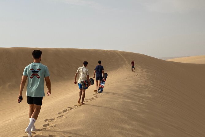 Sandboarding ( Sand Surfing ) in Agadir - Learning to ride at the Taboga dunes