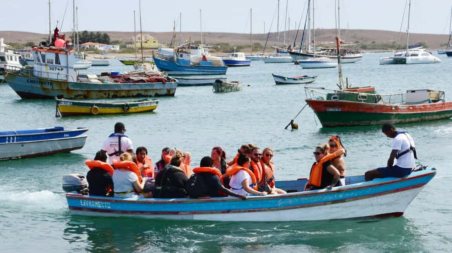 Santa Maria: Sal Island All-inclusive Adults-only Catamaran - From hotel pickup to Palmeira harbor