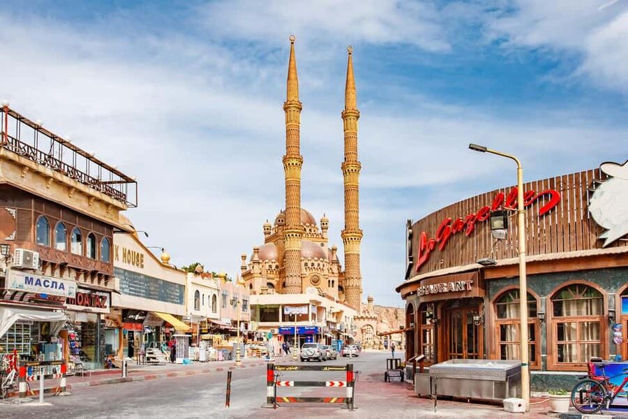 Sharm El-Sheikh: City Tour with Optional Seafood Meal - The Old Market, where shopping becomes part of the tour