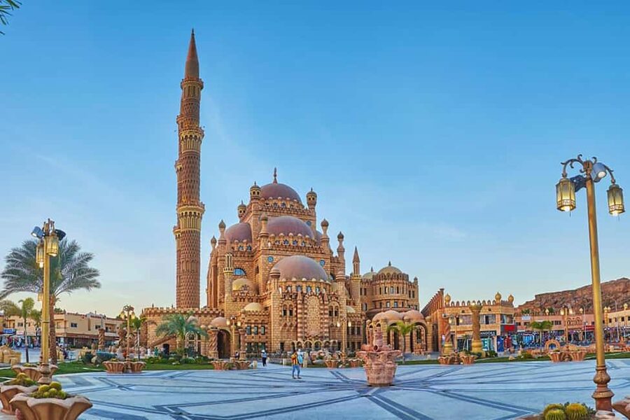 Sharm El-Sheikh: City Tour with Optional Seafood Meal - The Fares Restaurant seafood option