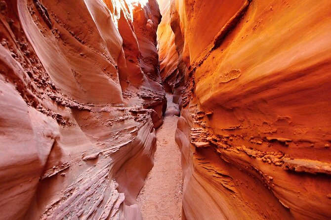 Sharm El Sheikh: Colored Canyon Jeep Tour with Blue Hole & Dahab - A desert and sea day from Sharm El Sheikh