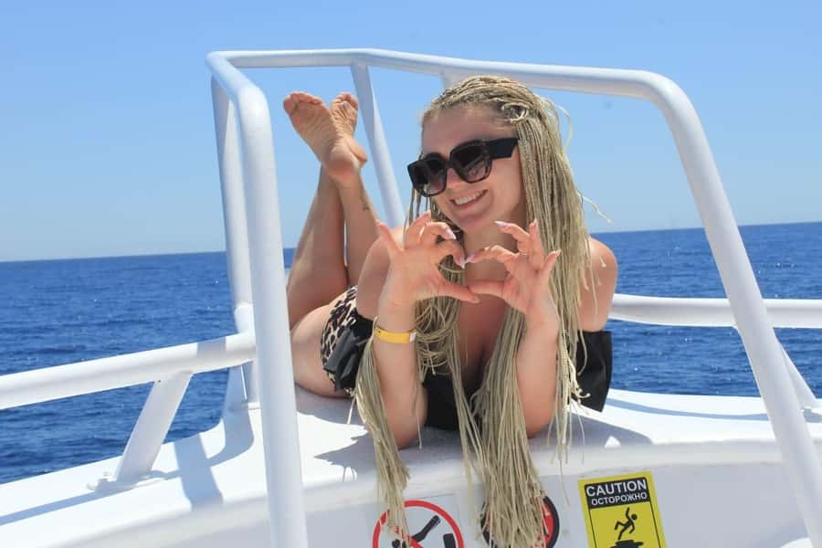 Sharm El Sheikh: Day sail to White island and Ras Mohamed - The crew makes a real difference