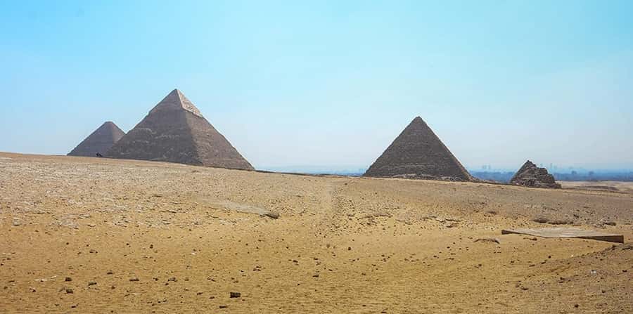 Sharm El Sheikh: Great Pyramids, Sphinx, Museum Tour by Bus - The Egyptian Museum, old or new
