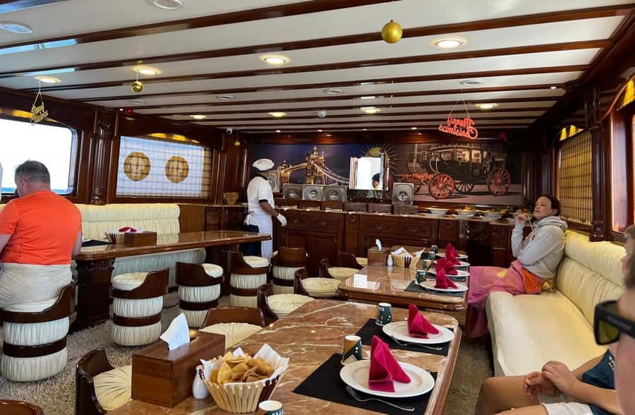 Sharm el-Sheikh: Ras Mohammed Elite VIP Cruise and BBQ Lunch - Snorkeling in Ras Mohammed National Park