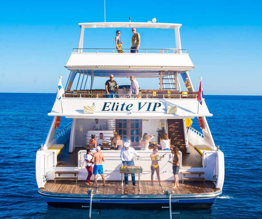 Sharm el-Sheikh: Ras Mohammed Elite VIP Cruise and BBQ Lunch - From Sharm el-Sheikh to the marina