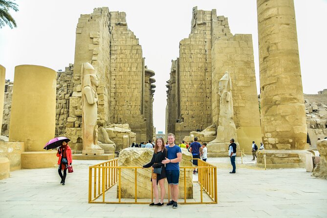 Small group Hurghada to Luxor, Valley of the Kings by Van - The Colossi of Memnon: a quick, powerful stop