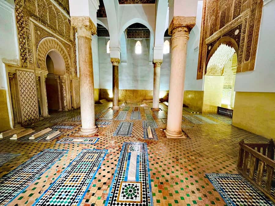 Sparkling Marrakech through the eyes of your local Guide - Through Souk Semmarine and the craft workshops