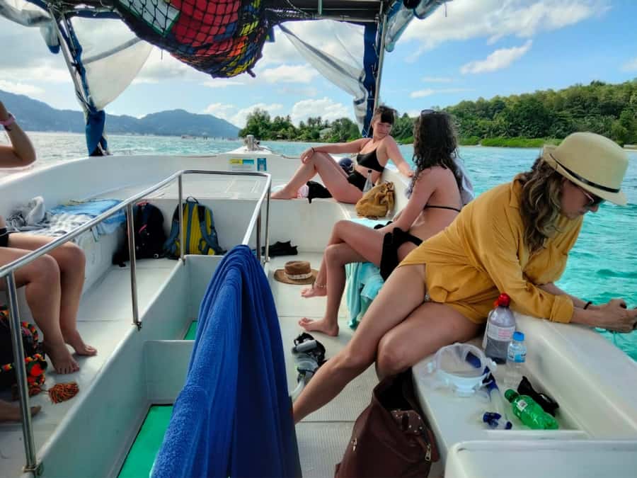 St. Anne Marine Park, Moyenne & Cerf Island Tour with Lunch - Who should book this St. Anne Marine Park tour?