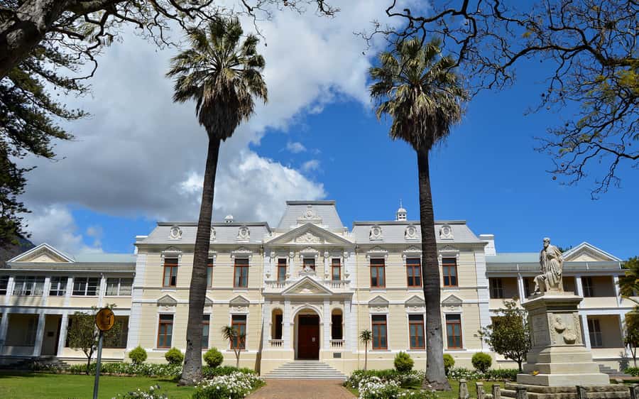 Stellenbosch: Guided Historical Walking Tour - Why this 90-minute walk helps you read Stellenbosch