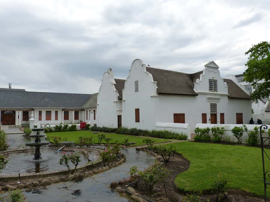 Stellenbosch: Guided Historical Walking Tour - Meeting the guide at Church Street