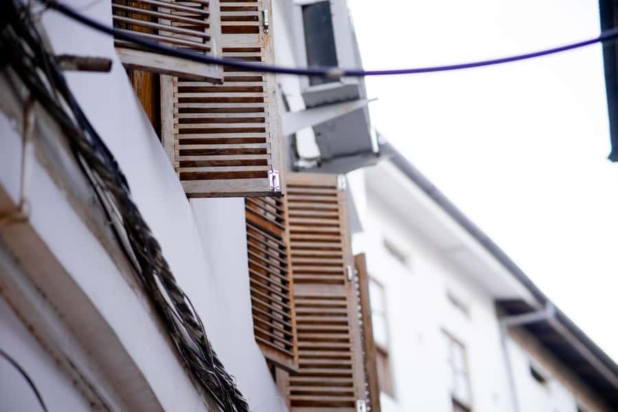 Stone Town's Hidden History: Private Guided Walking Tour - Catholic Cathedral, Zanzibar doors, and street architecture