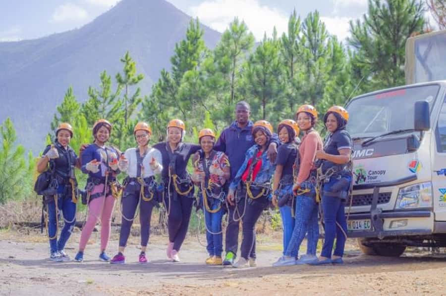 Storms River: Tsitsikamma National Park Zipline Canopy Tour - How the guides shape the experience