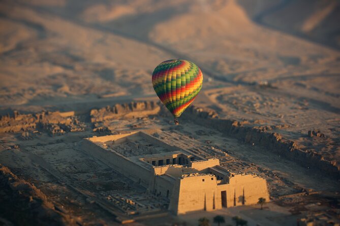 Sunrise Ballooning Luxor with Transfers Included - Guides, pilots, and the human side