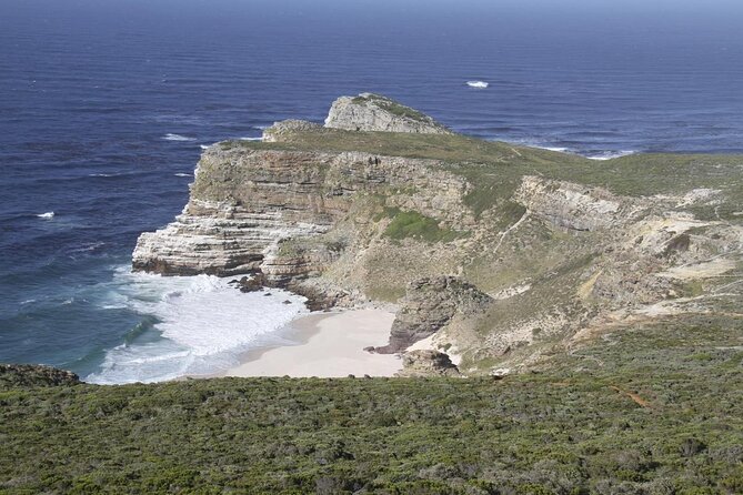 Table Mountain, Boulders Penguins & Cape point Private Day Tour - Key points at a glance