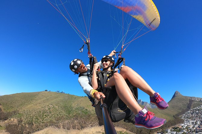 Tandem Paragliding in Cape Town - Taking off from Signal Hill