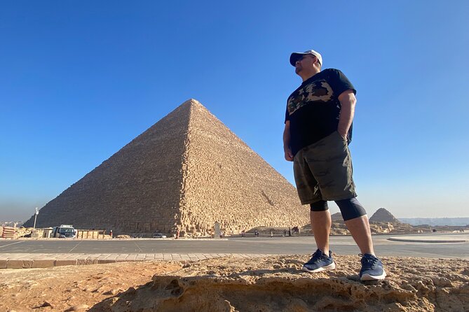 Top Rated Giza Pyramids,Sphinx,Camel ride,lunch & inside pyramids - How the guides shape the experience