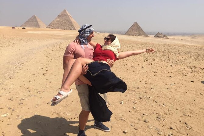 VIP Giza Pyramids, Sphinx, Lunch,Camel Ride & inside 3rd pyramid - The short camel ride: fun, but keep the scale in mind