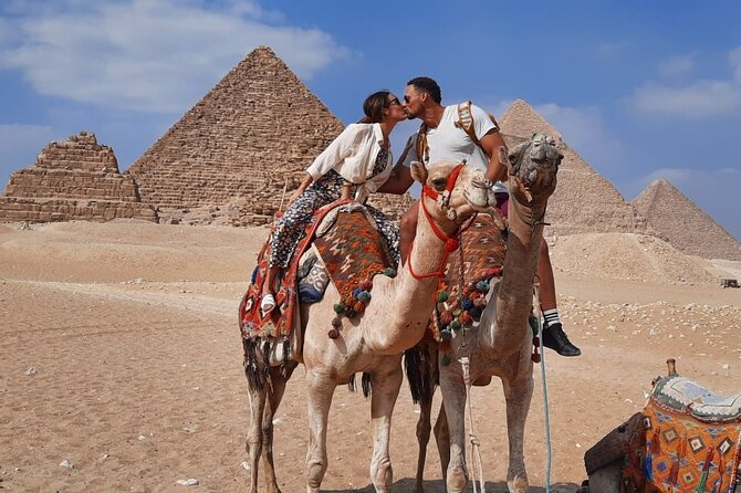 VIP Giza Pyramids, Sphinx, Lunch,Camel Ride & inside 3rd pyramid - The Sphinx and Valley Temple area