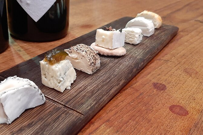 Wine Tour to Stellenbosch & Franschhoek with Tastings & Lunch - Franschhoek combines lunch with town time