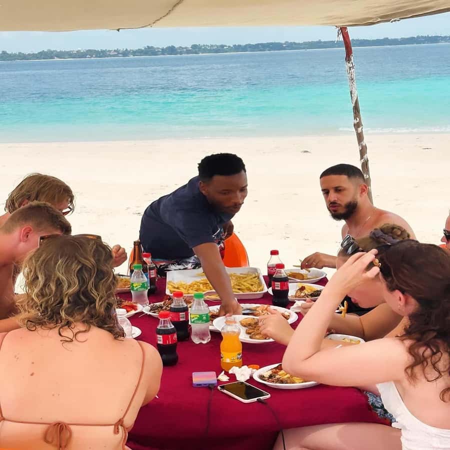 Zanzibar: Prison Island and Nakupenda Sandbank With Lunch - What the guide service is really like