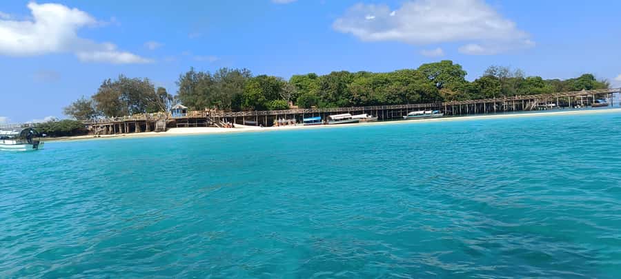 Zanzibar; Prison Island, Nakupenda, StoneTown Tour with BBQ - Stone Town after the beach